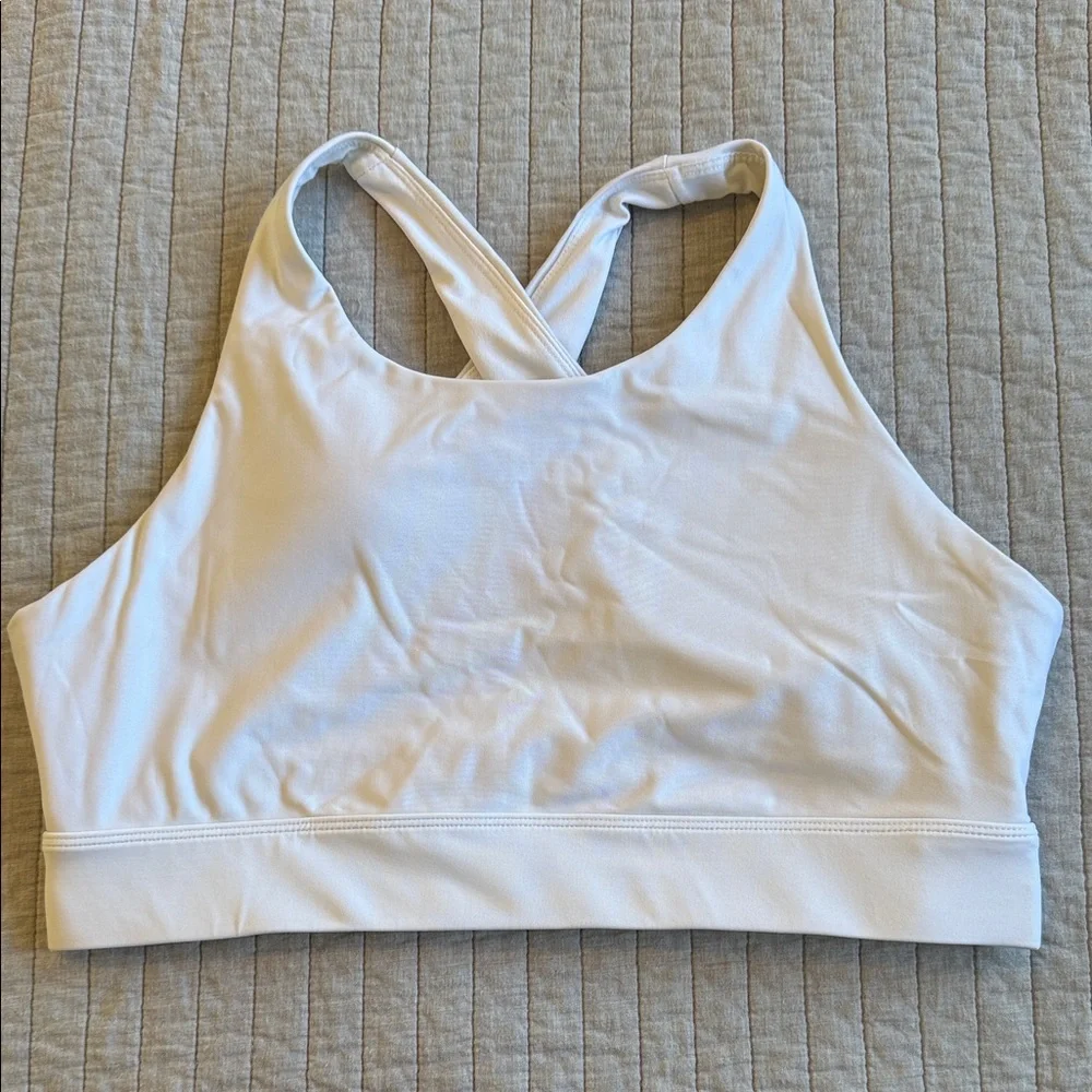 Fabletics White Sports Bra Size XL